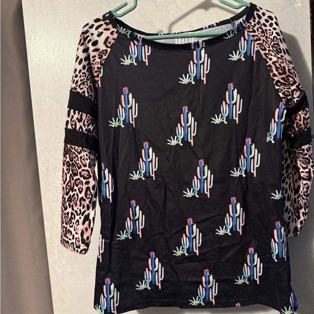 Black Cactus Print Women's Top